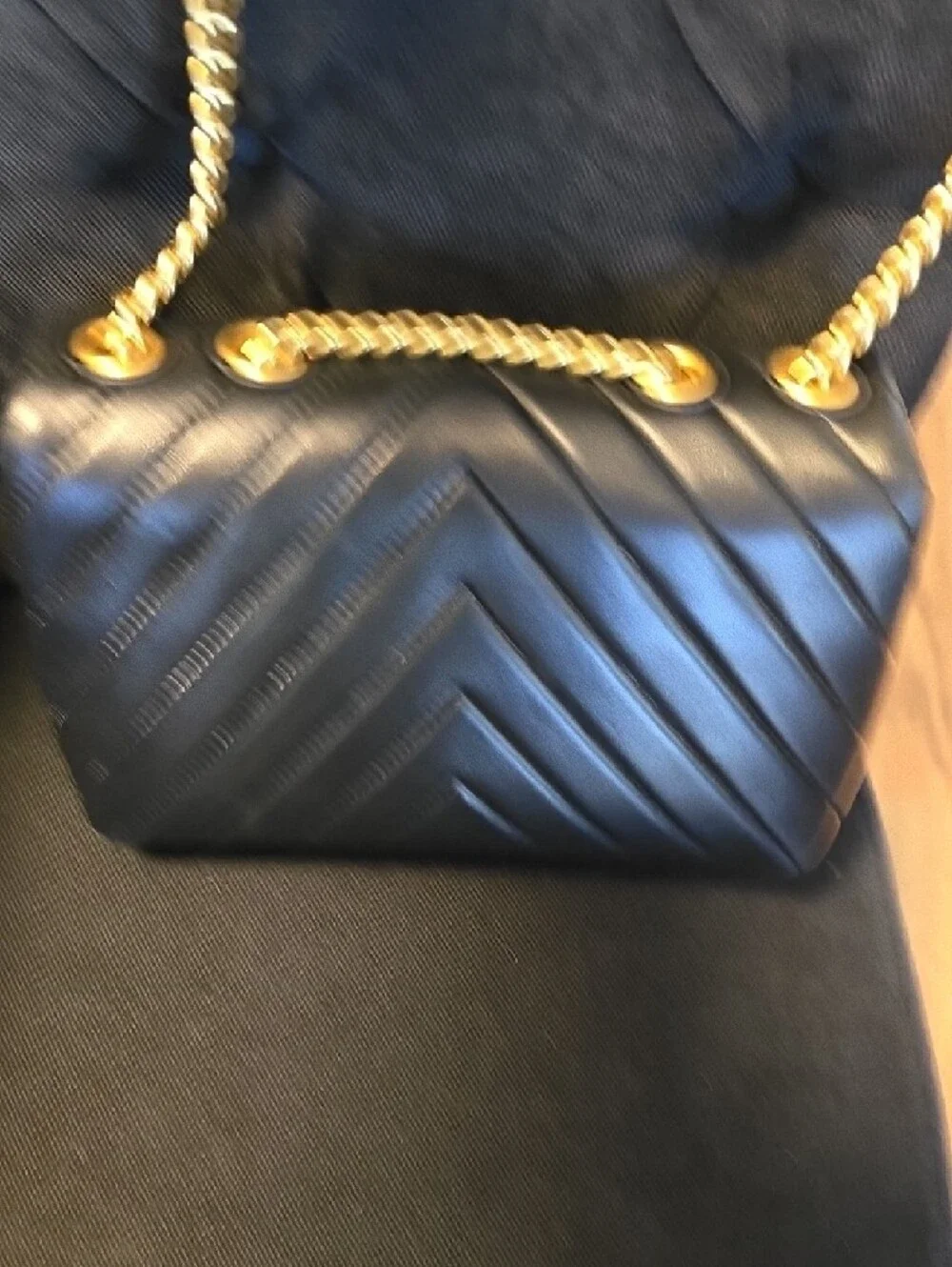 Quince Leather Quilted Chevron Black Crossbody Bag with Gold Chain - Picture 6 of 6